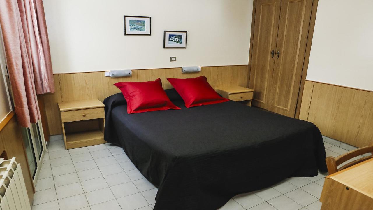 Hotel Pinupe Лекеитио Екстериор снимка